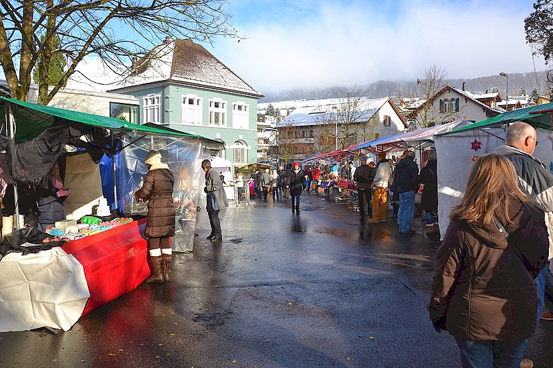 File:Weihnachtsmarkt 2013 in Oberrohrdorf - panoramio.jpg