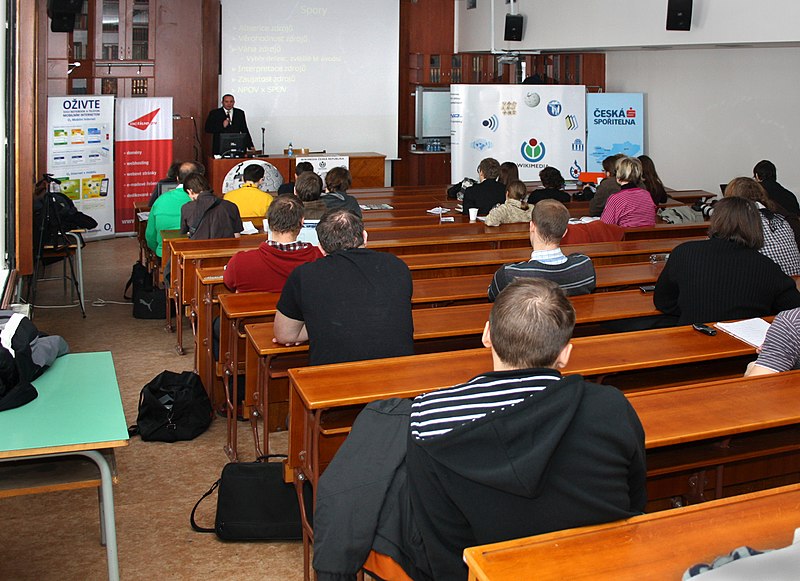 File:Wikiconference 2010 CZ 4.jpg