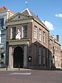 Facade of the weigh house in Zaltbommel (built 1796-1798)