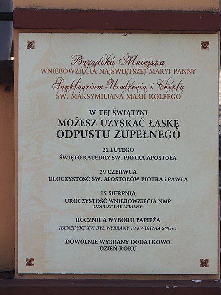 File:Zduńska Wola, Bazylika WNMP-006.JPG