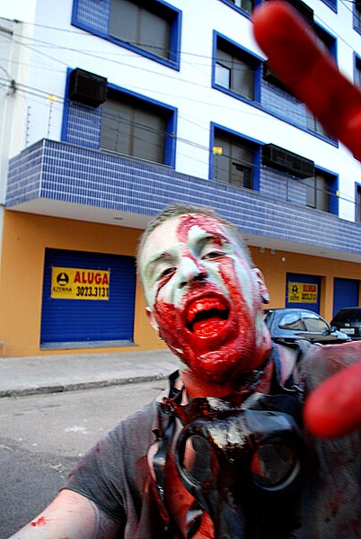 File:Zombie Walk Porto Alegre (2119614824).jpg