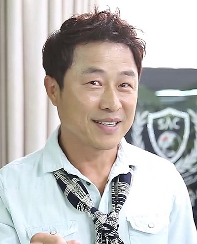 Lee Moon-sik Net Worth, Biography, Age and more