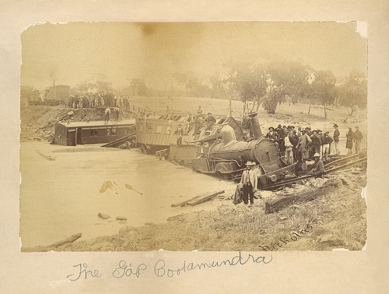 File:(The Melbourne-Sydney passenger train derailed at The Gap, Salt Clay Creek, near Cootamundra, New South Wales, 25 January 1885) Nicholas (9445628815).jpg