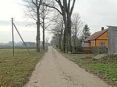 Senojo kaimo gatvė