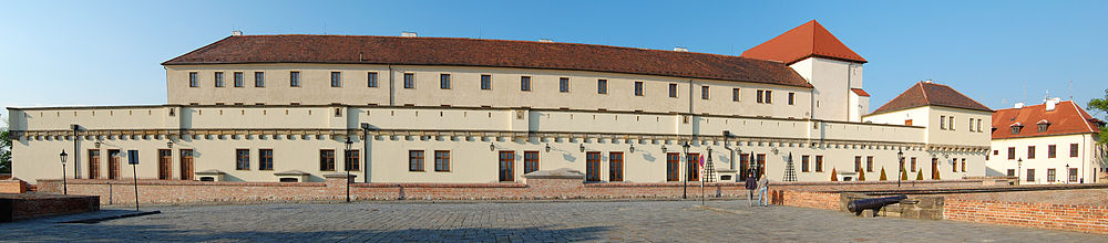 Pohled na hrad Špilberk z vnitřního opevnění