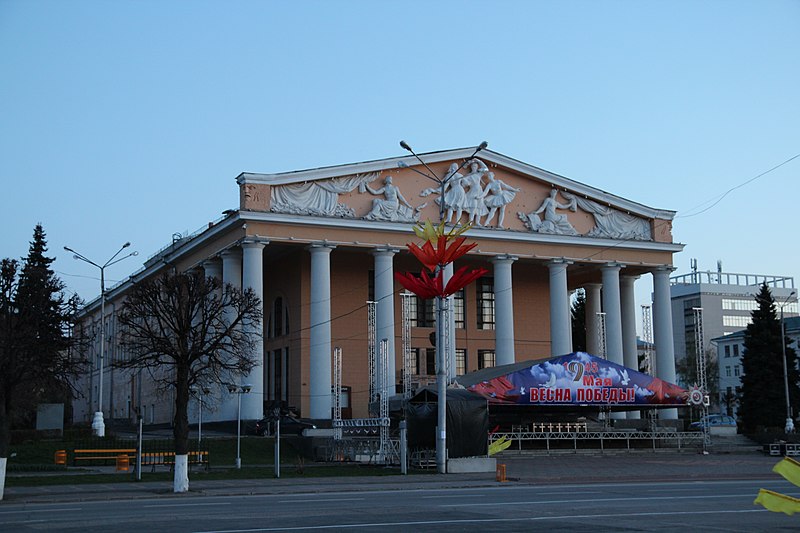 File:Здание Чувашского государственного академического театра 2.JPG