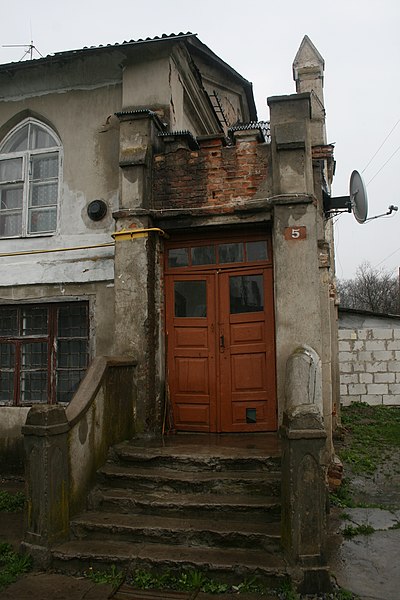 File:Садиба Горохольських-Терещенків, другорядна будівля, фрагмент 6.JPG