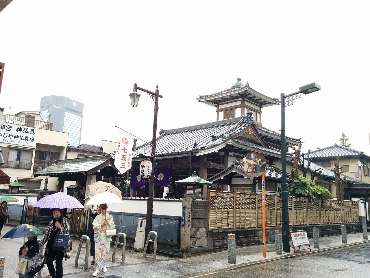 File 門前仲町 Shrine During 七五三 Jpg Wikimedia Commons