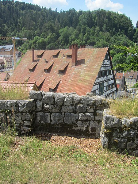 File:11 Triberg Castle.JPG