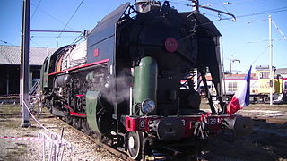 La 141 R 1298 en pression à Nîmes le 26 novembre 2015.