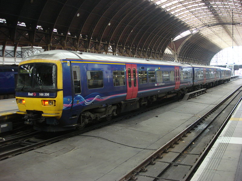 File:166206 at Paddington 02.jpg