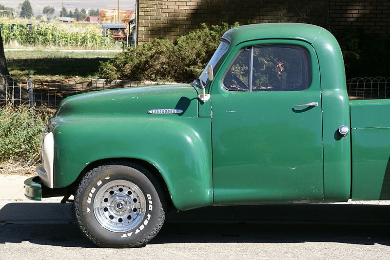 File:2012.10.03.130951 Studebaker pickup ca. 1954 Ely Nevada.jpg