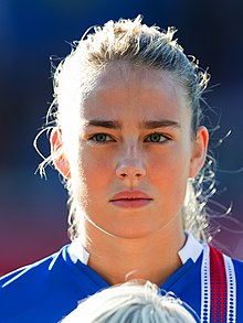 2017293155401 2017-10-20 Fussball Frauen Deutschland vs Island - Sven - 1D X MK II - 0004 - B70I0625 (cropped).jpg