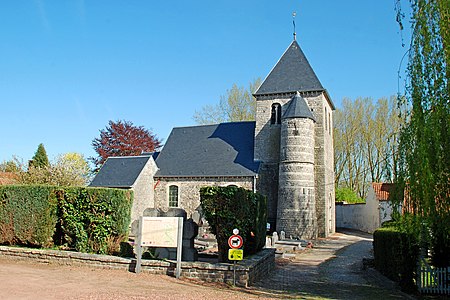 L'église vue depuis la rue.