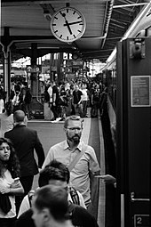 Bahnhof Lausanne: Lage, Geschichte, Architektur