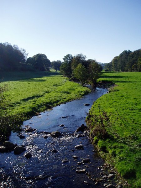 File:Afon Ystrad - geograph.org.uk - 274701.jpg