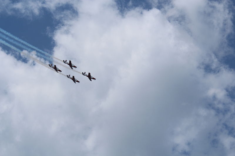 File:Air Force Fly By on Tel Aviv Beach IMG 1575.JPG