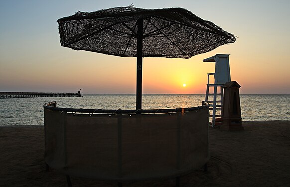 Am Strand in Ägypten, Rotes Meer, Sonnenaufgang 2H1A9249WI