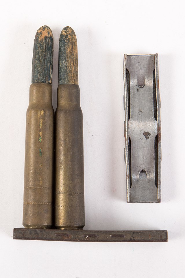 Обойма 1 3 4 3 4. 7.92X57 мм Mauser. 7.92 57 Мм Маузер. Carcano Ammo clip. Ammo clip.