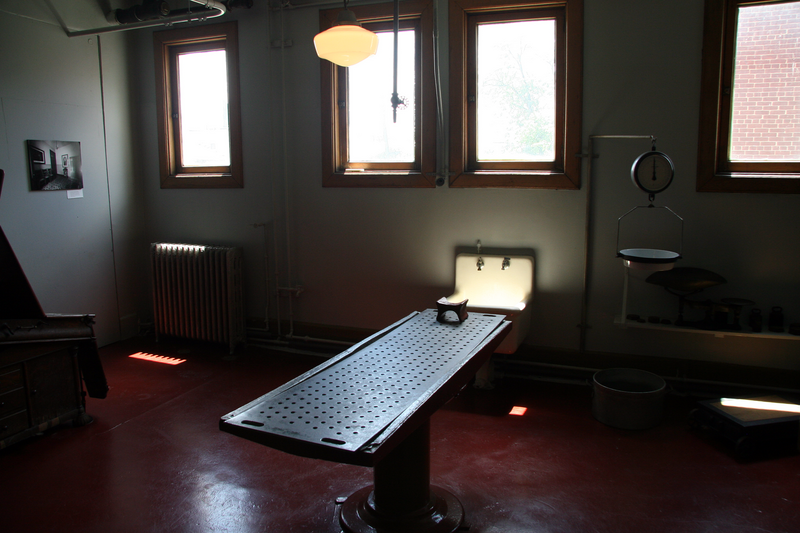 File:Autopsy Room at Indiana Medical History Museum.png