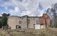 The south wall of the Great Hall Beaudesert Ruins.jpg