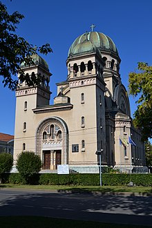 Biserica Sfintii Arhangheli Mihail si Gavriil Satu Mare 2.JPG