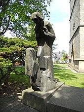 Kriegerdenkmal vor der Propsteikirche