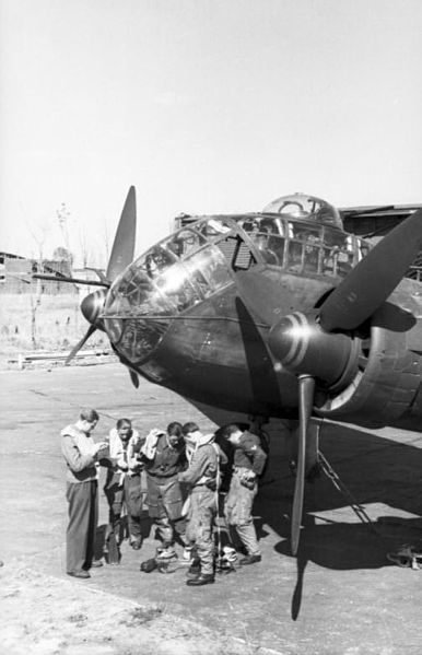 A view of the port side of the same machine, with Hohentwiel UHF radar aerials