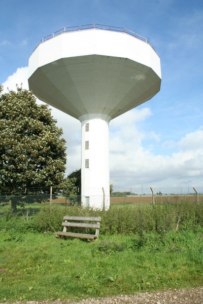 File:Burton Stather Water Tower - geograph.org.uk - 251806.jpg