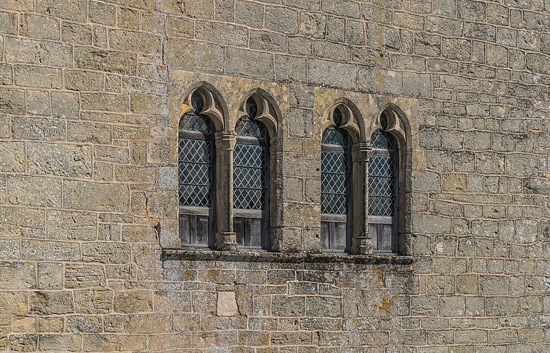 File:Castle of Beynac 09.jpg