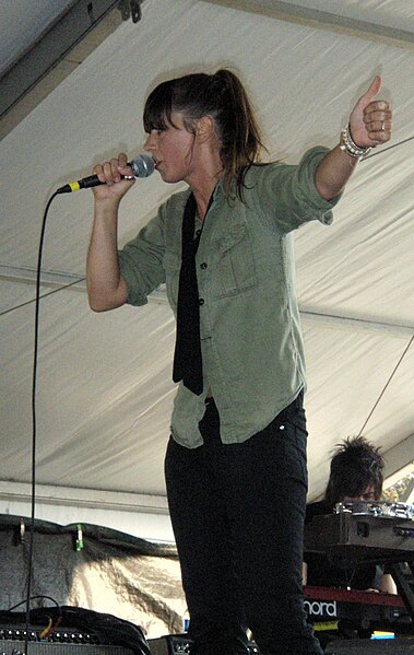 File:Cat Power at NFF 2.jpg