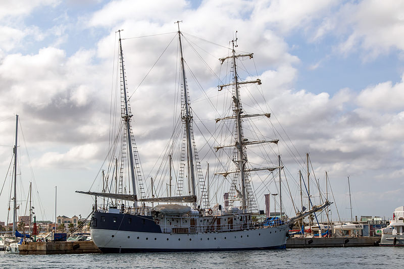 File:Cervantes Saavedra IMO 1000655 Port of Valencia 14-aug-2014 03.jpg