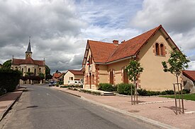 Cindré (Allier) - Mairie et église.jpg