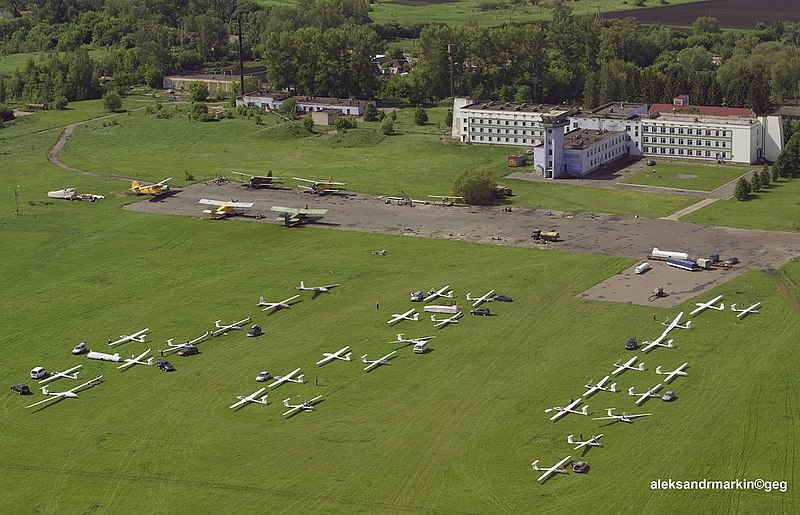 File:City Orel. Central glider club of S.N.Anokhin (7232159496).jpg