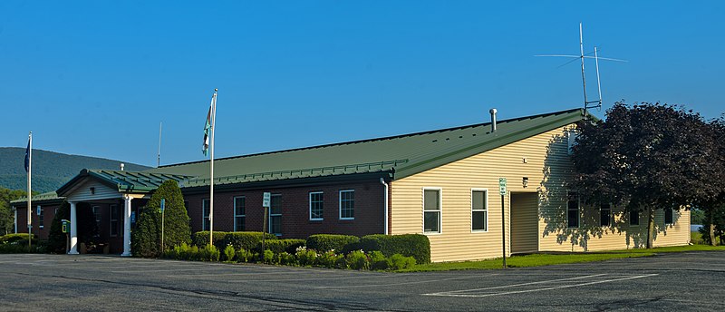 File:Copake, NY, town hall.jpg