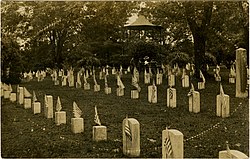 Korintus Nasional Cemetery.jpg