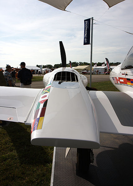 File:DA-42 - Flickr - Beige Alert.jpg