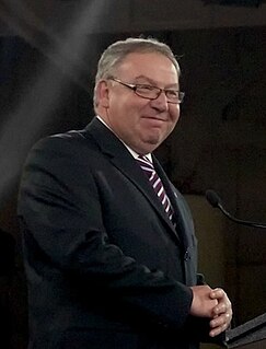 <span class="mw-page-title-main">Darrell Dexter</span> Canadian politician