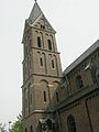 Kath. Kirche St. Andreas (älterer Teil), historische Ausstattung und an Kirche bzw. Mauer befindl. Kreuze 16.–19. Jh. sowie Missionskreuz von 1904