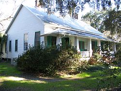 Dennis-Coxetter House01.jpg