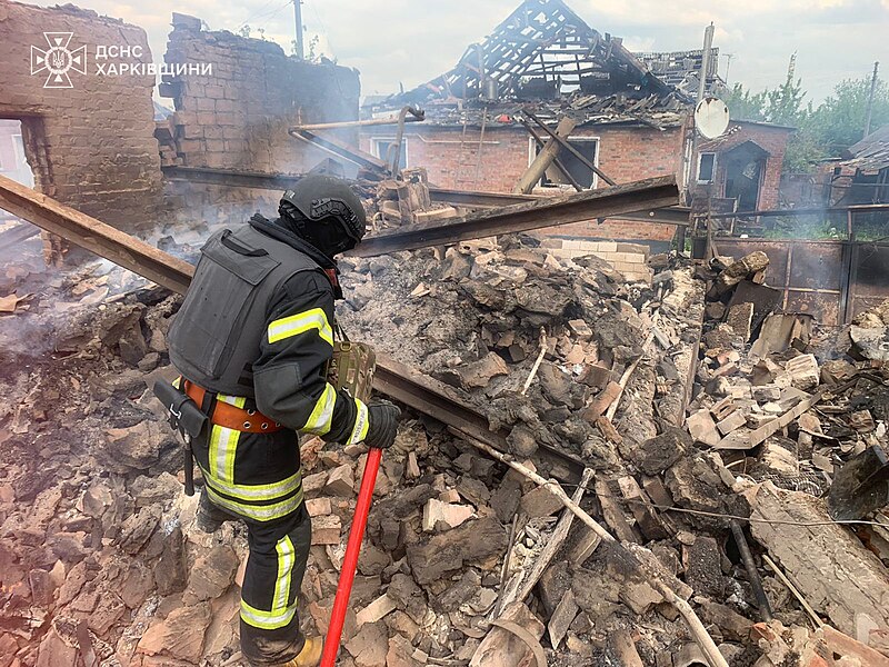 File:Destructions in Vovchansk after Russian shelling (2024-05-11) 01.jpg