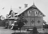 Disponentvillan vid Finnboda varv uppfördes 1890 för överingenjören Kurt von Schmalensée, revs omkring 1970.