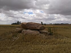 Przykładowe zdjęcie artykułu Dolmen de la Pierre-Folle (Luçay-le-Libre)