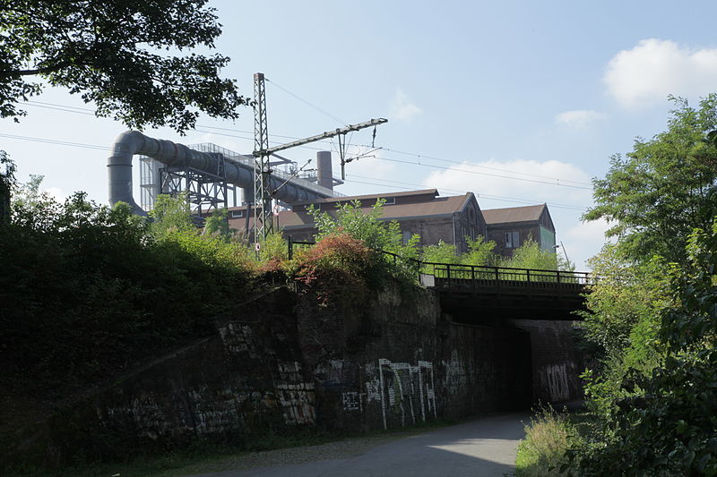 File:Dortmund - PW-Elias-Bahn-Weg 09 ies.jpg