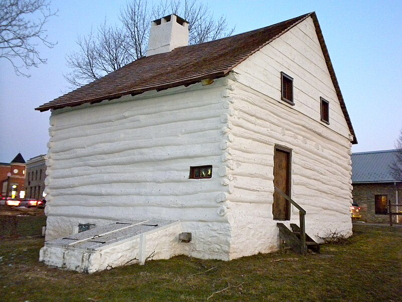 File:Downingtown Log House.JPG