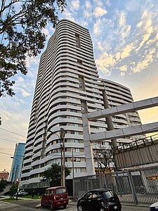 Edificio residencial Lux.jpg