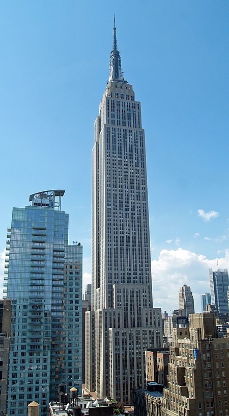 Empire State Building by David Shankbone crop.jpg