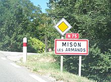 Entrée Mison Les Armands.jpg
