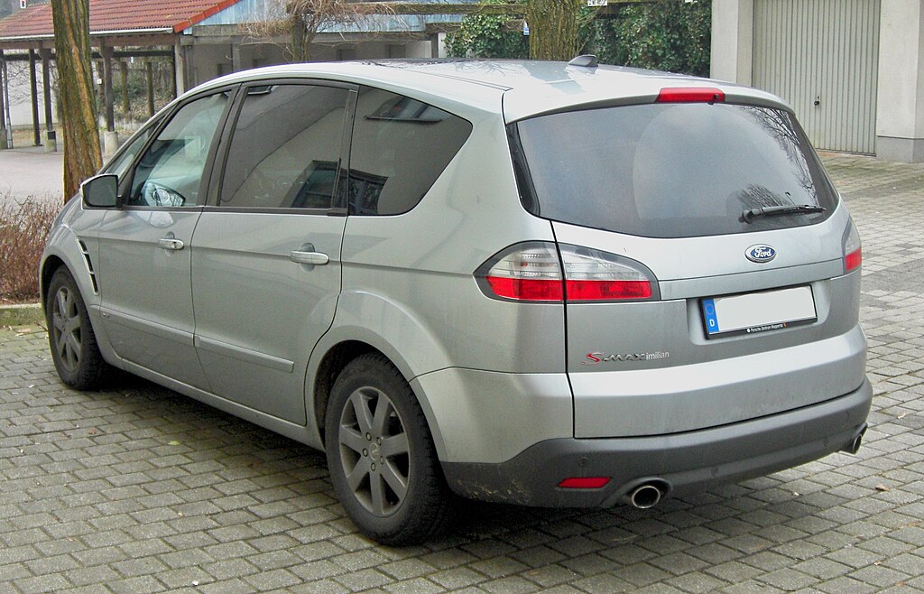 File:2014 Ford S-Max Titanium X Sport TDCi 2.0.jpg - Wikimedia Commons