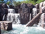 Franklin Roosevelt Memorial-ŭaterfal.jpg